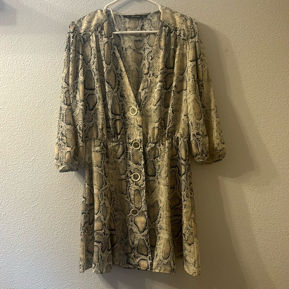 Zara Basic Snakeskin Print Button Down Dress Size… - image 1